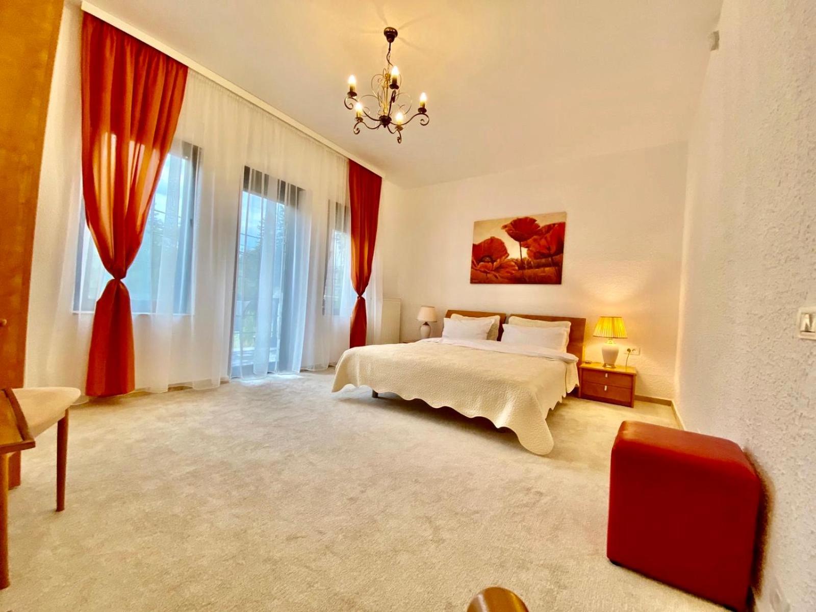 Vila Terase Hotel Синая Екстериор снимка